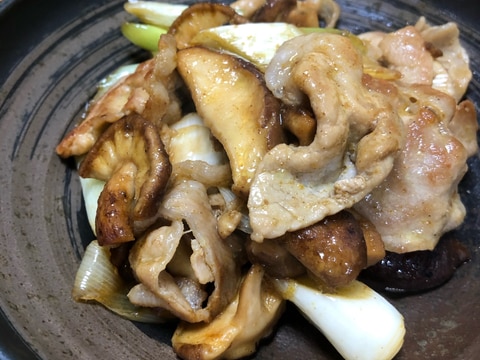 豚肉と椎茸の和風カレー炒め